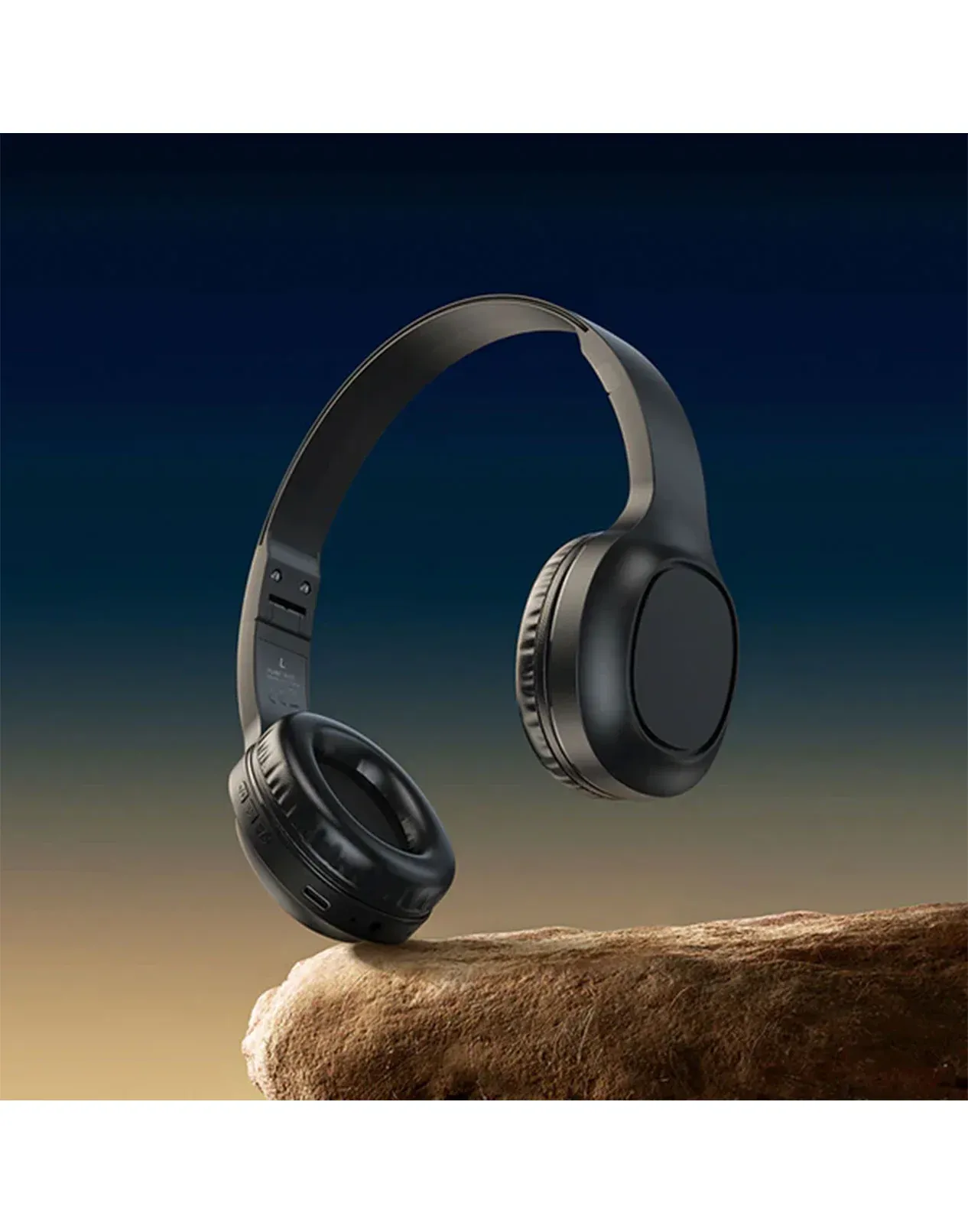 Hoco Premium Bluetooth Headset w/ 46 Hours, Bluetooth 5.3 (W46) - Image 4